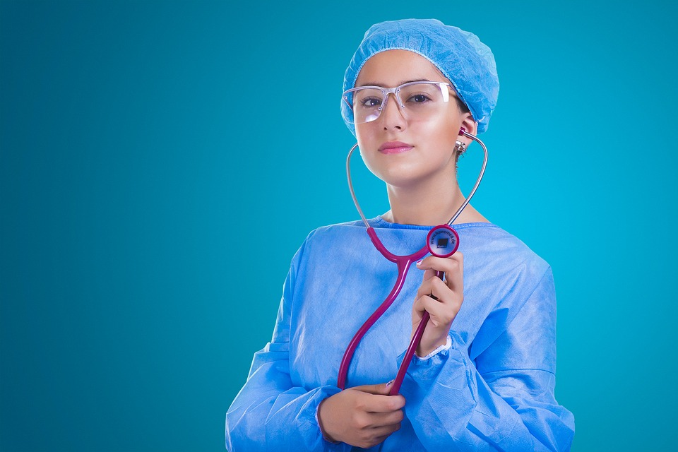 How to increase your chances during the medical school application process